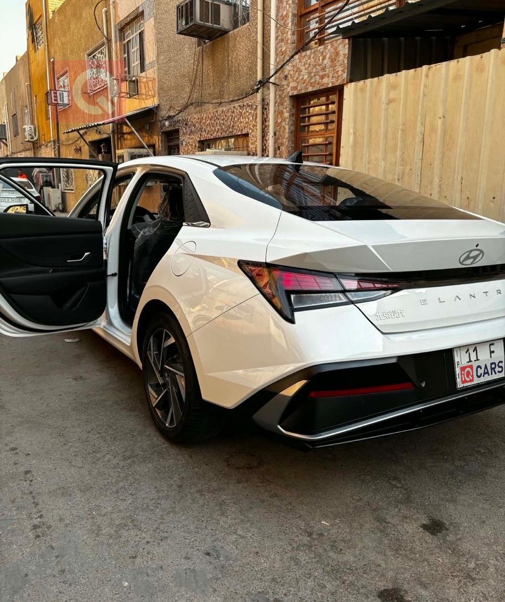 هيونداي النترا